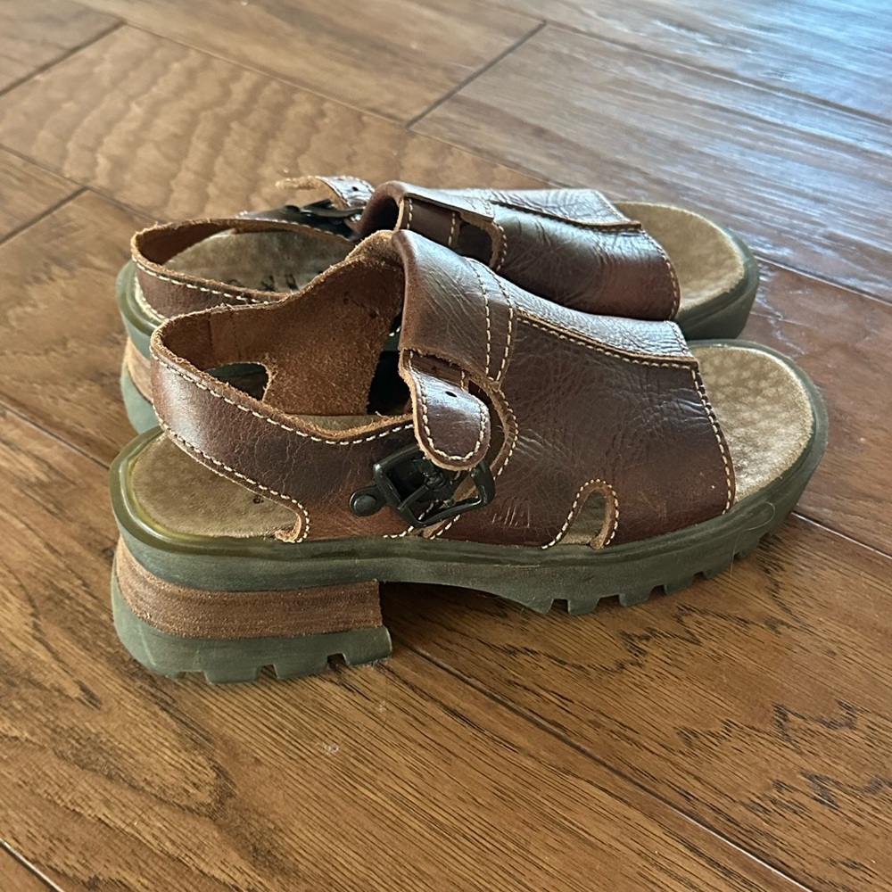 Mia Leather Sandle with Chunky Heel